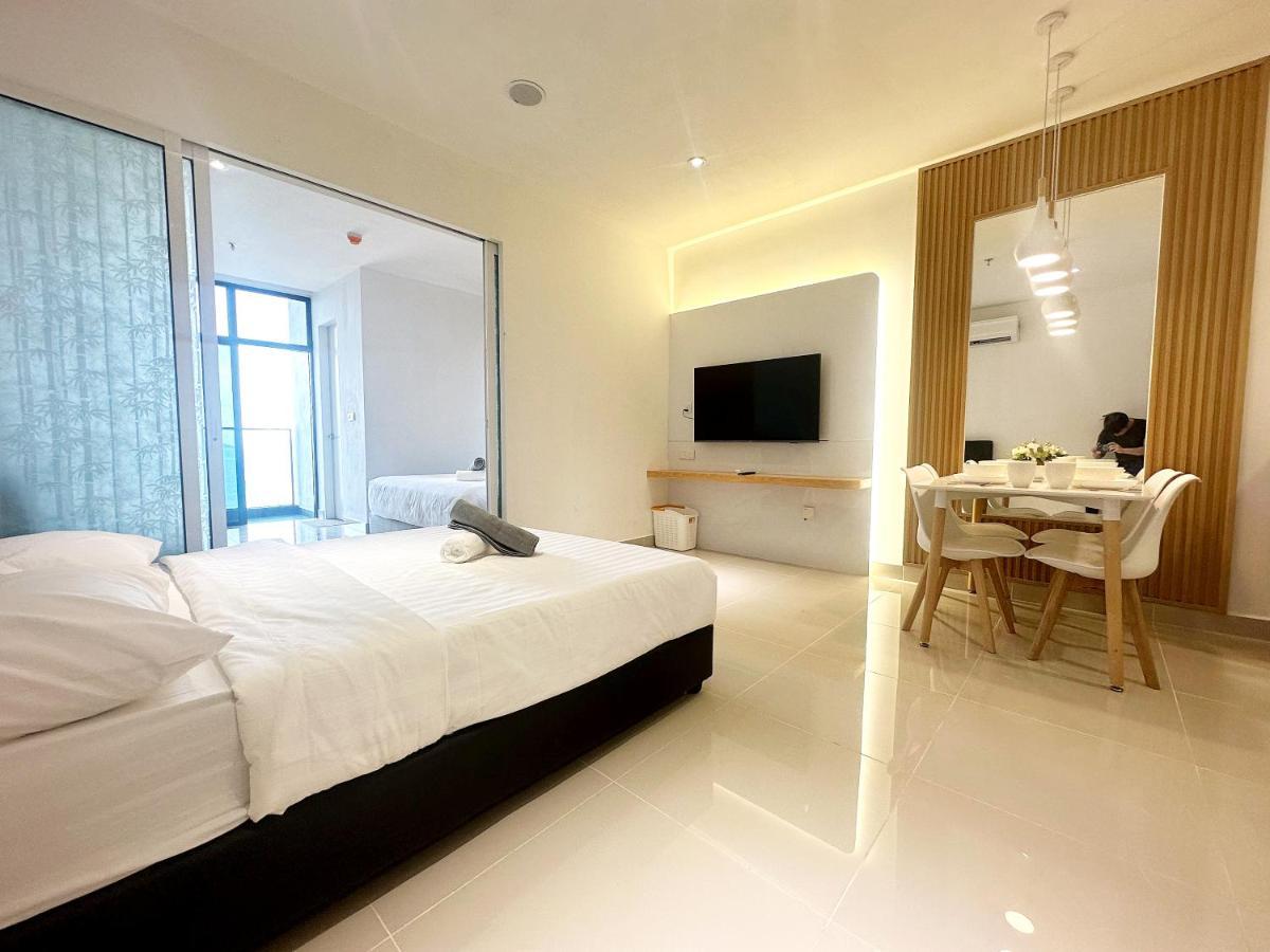The Shore Kota Kinabalu City Centre By Lw Suites ภายนอก รูปภาพ