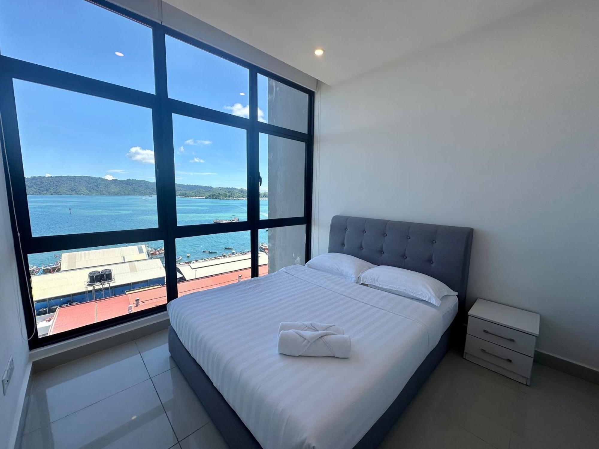 The Shore Kota Kinabalu City Centre By Lw Suites ภายนอก รูปภาพ